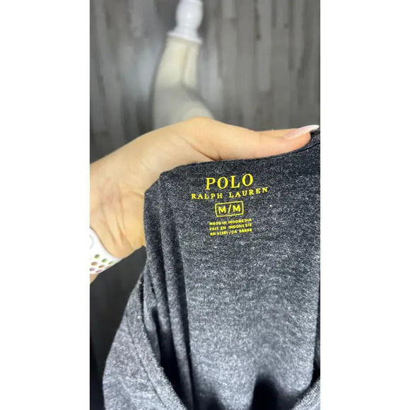 Polo Ralph Lauren Men's Medium Gray Long Sleeve V-Neck T-Shirt - Picture 6 of 6